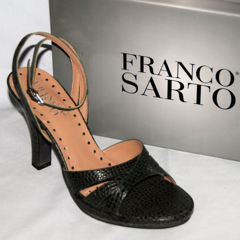 Franco Sarto Strappy Heels Green Size 9.5 NEW